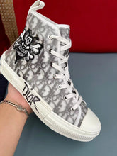 Load image into Gallery viewer, B23 High 'Oblique - Shawn Bee Embroidery Patch'