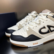 Load image into Gallery viewer, B57 Mid-Top Black and Cream