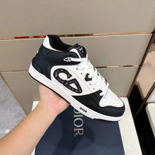 Load image into Gallery viewer, B57 Mid-Top Black Oblique