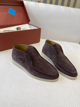 Load image into Gallery viewer, LP Open Walk Chukka Boots - Cherry Oak