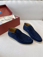 Load image into Gallery viewer, LP Open Walk Chukka Boots - Navy