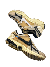 Load image into Gallery viewer, Vomero 5 x OW Sail Customs