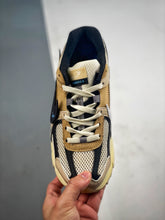 Load image into Gallery viewer, Vomero 5 x OW Sail Customs