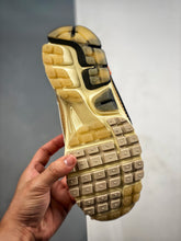 Load image into Gallery viewer, Vomero 5 x OW Sail Customs