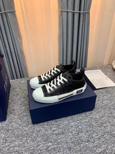 Load image into Gallery viewer, B23 Low 'Black' CD Diamond