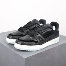 Load image into Gallery viewer, LV Trainers Monogram Black