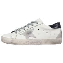 Load image into Gallery viewer, Golden Goose Super-Star Suede Star Black Heel Tab