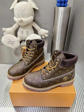 Load image into Gallery viewer, LV x Timbs Monogram