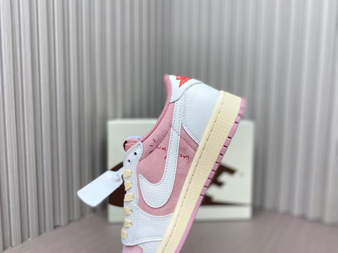 Nike sb shy pink best sale