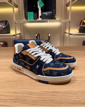 Load image into Gallery viewer, LV Trainers #54 Navy Monogram