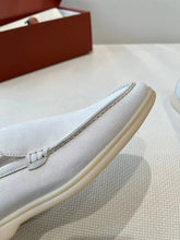 Load image into Gallery viewer, LP Summer Walk - Classic Beige