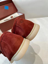 Load image into Gallery viewer, LP Summer Walk - Rust