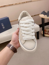 Load image into Gallery viewer, B33 Spin Sneaker White