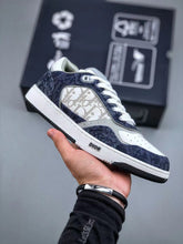 Load image into Gallery viewer, B27 Low-Top Blue Denim