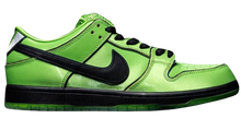 Load image into Gallery viewer, Powerpuff Girls SB Dunk Low "Buttercup"