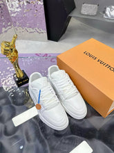 Load image into Gallery viewer, LV Trainers #54 Distressed Sneaker White
