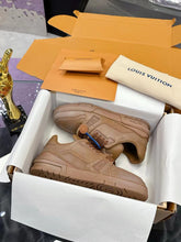 Load image into Gallery viewer, LV Trainers #54 Distressed Sneaker Cognac