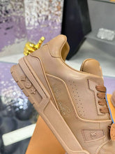 Load image into Gallery viewer, LV Trainers #54 Distressed Sneaker Cognac