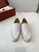 Load image into Gallery viewer, LP Summer Walk - Classic Beige