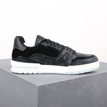 Load image into Gallery viewer, LV Trainers Monogram Black