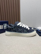 Load image into Gallery viewer, B33 Spin Sneaker Navy