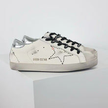 Load image into Gallery viewer, Golden Goose Super-Star Black Outline Star Silver Heel Tab