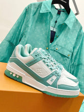 Load image into Gallery viewer, LV Trainers Mint