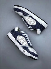 Load image into Gallery viewer, B27 Low-Top Blue Denim