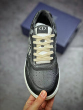 Load image into Gallery viewer, B27 Low-Top Black Oblique