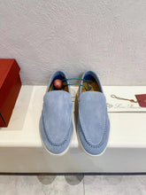 Load image into Gallery viewer, LP Summer Walk - Blue Verditer