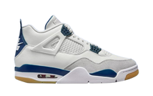 Load image into Gallery viewer, AJ 4 SB Summit White/Navy