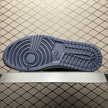 Load image into Gallery viewer, AJ1 Low Obsidian UNC