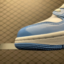 Load image into Gallery viewer, SB Dunk UNC