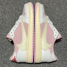 Load image into Gallery viewer, AJ1 Low Travis Scott Shy Pink