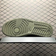 Load image into Gallery viewer, AJ1 Low Travis Scott Medium Olive