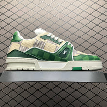 Load image into Gallery viewer, LV Trainers #54 Monogram Green