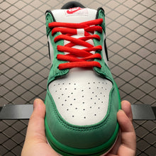 Load image into Gallery viewer, SB Dunk Low Heineken