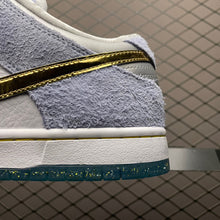 Load image into Gallery viewer, Sean Cliver X SB Dunk