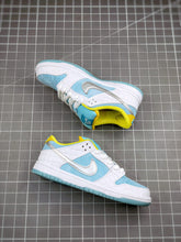 Load image into Gallery viewer, Dunk Low Lagoon Pulse