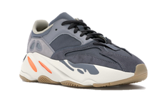 Load image into Gallery viewer, YZY Boost 700 Magnet