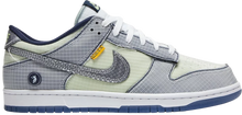 Load image into Gallery viewer, Dunk Low x UN/LA Passport Pack - Pistachio
