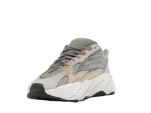 Load image into Gallery viewer, YZY 700 V2 Cream