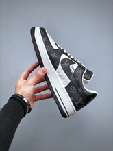 Load image into Gallery viewer, AF1 x OW by Virgil - Panda Customs