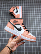Load image into Gallery viewer, AJ1 Pink Quartz