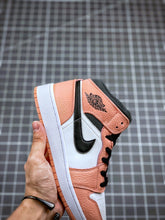 Load image into Gallery viewer, AJ1 Pink Quartz