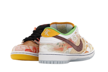 Load image into Gallery viewer, SB Dunk Low Street Hawker (2021)