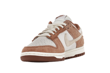 Load image into Gallery viewer, Dunk Low Medium Curry