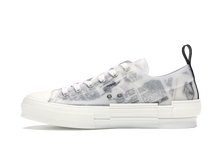 Load image into Gallery viewer, B23 Low Top Logo Oblique Newspaper Monogram