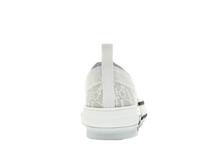Load image into Gallery viewer, B23 Low Logo Oblique White Monogram