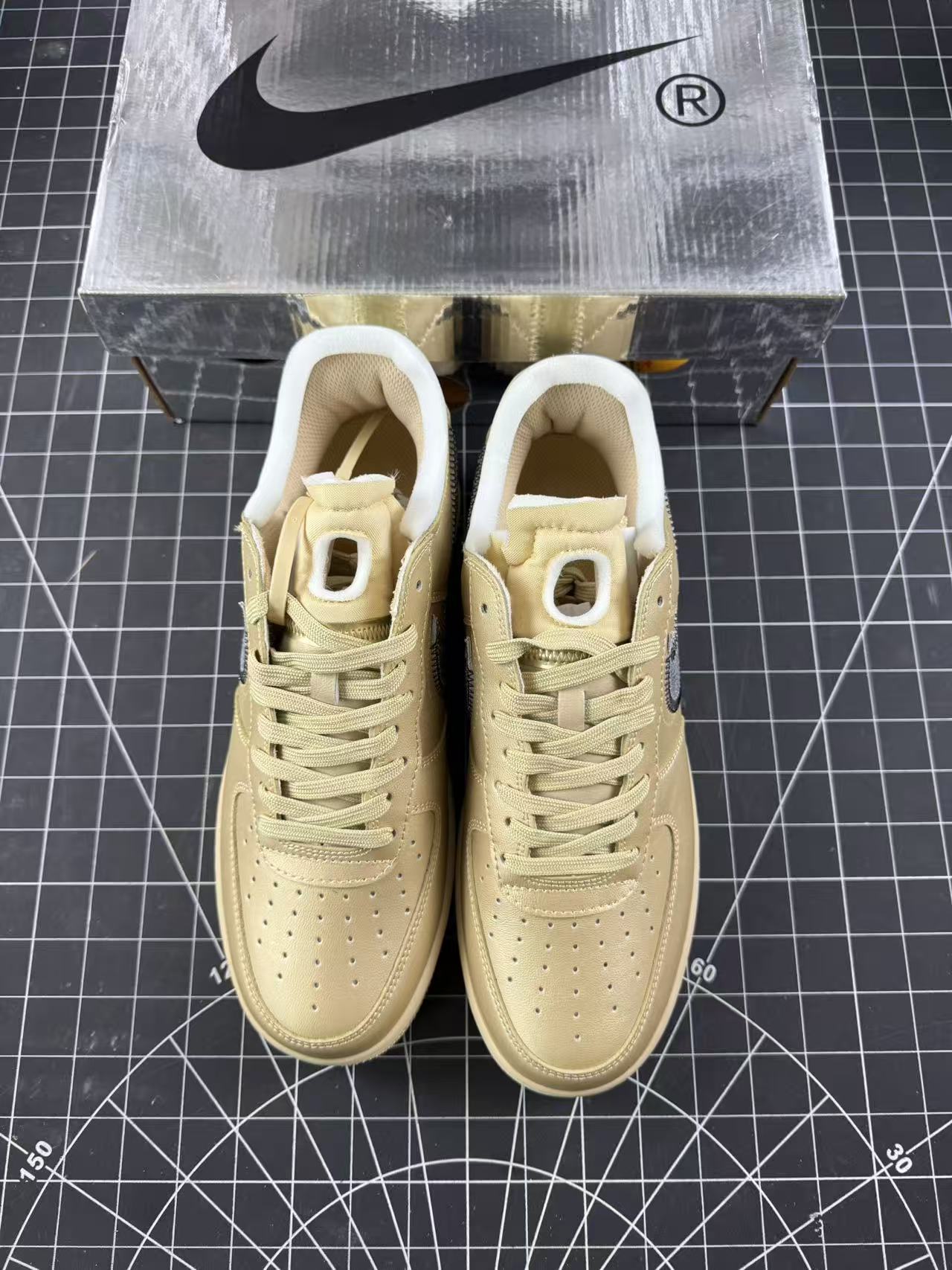 AF1 OW "SESAME'